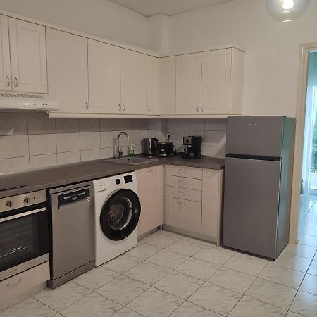 The Twelve In Iraklitsa Apartman Nea Iraklitsa Kültér fotó