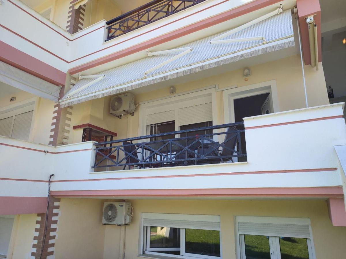 The Twelve In Iraklitsa Apartman Nea Iraklitsa Kültér fotó